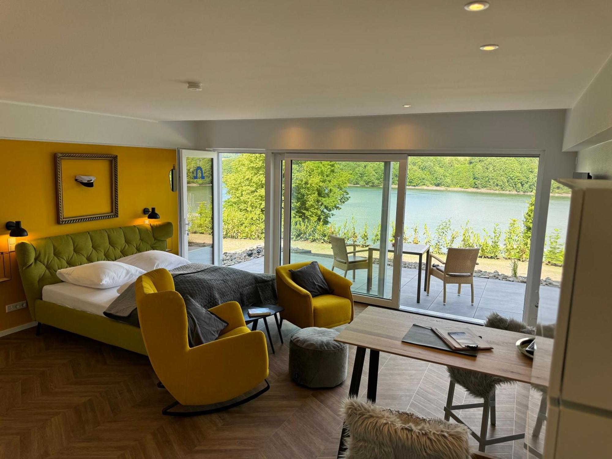 Ommi Kese See-Suite Sauna Biggesee Ольпе Экстерьер фото
